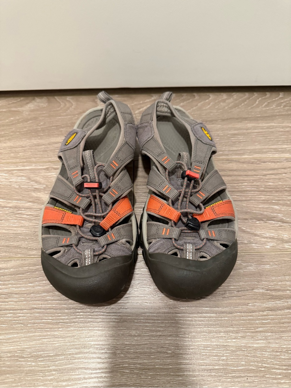 KEEN Women's Newport H2 Closed Toe Water Sandals | Size 10